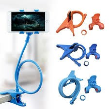 Flexible mobile snake stand